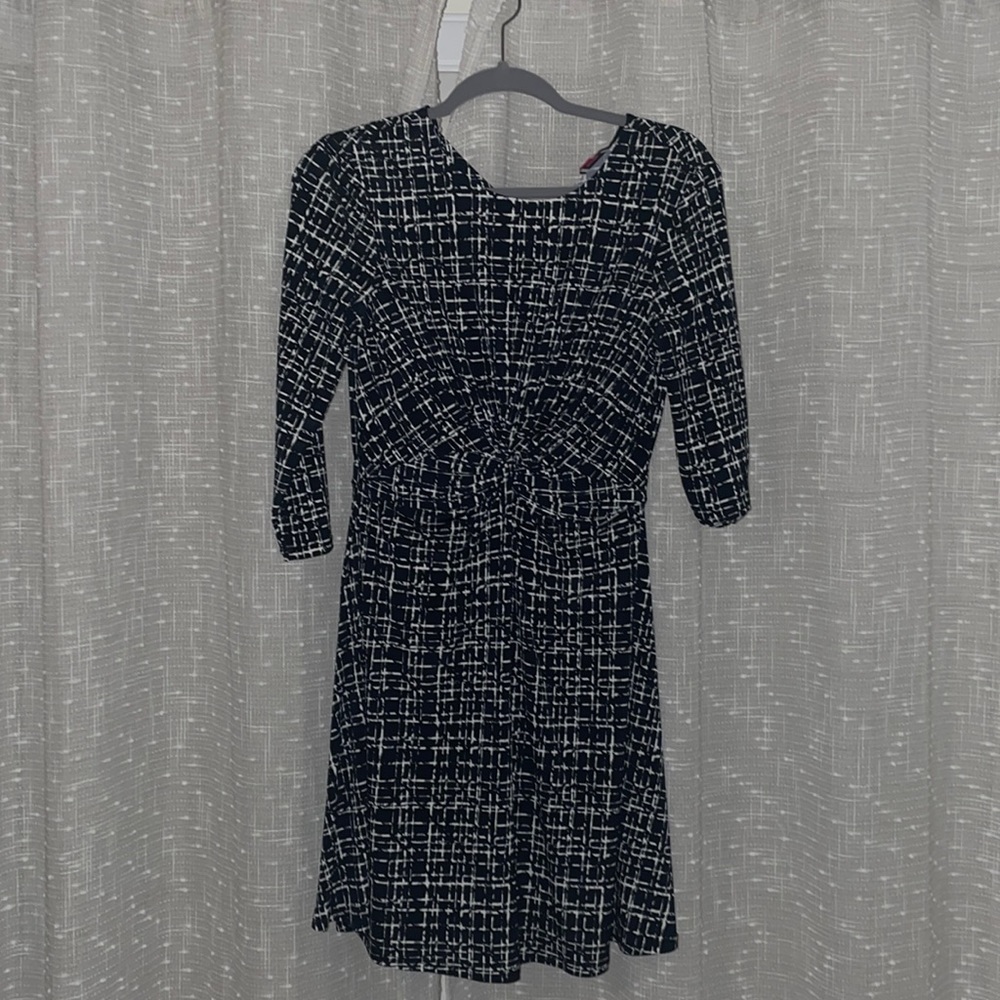 Cocktail dress. Size 8. Color- navy blue & white